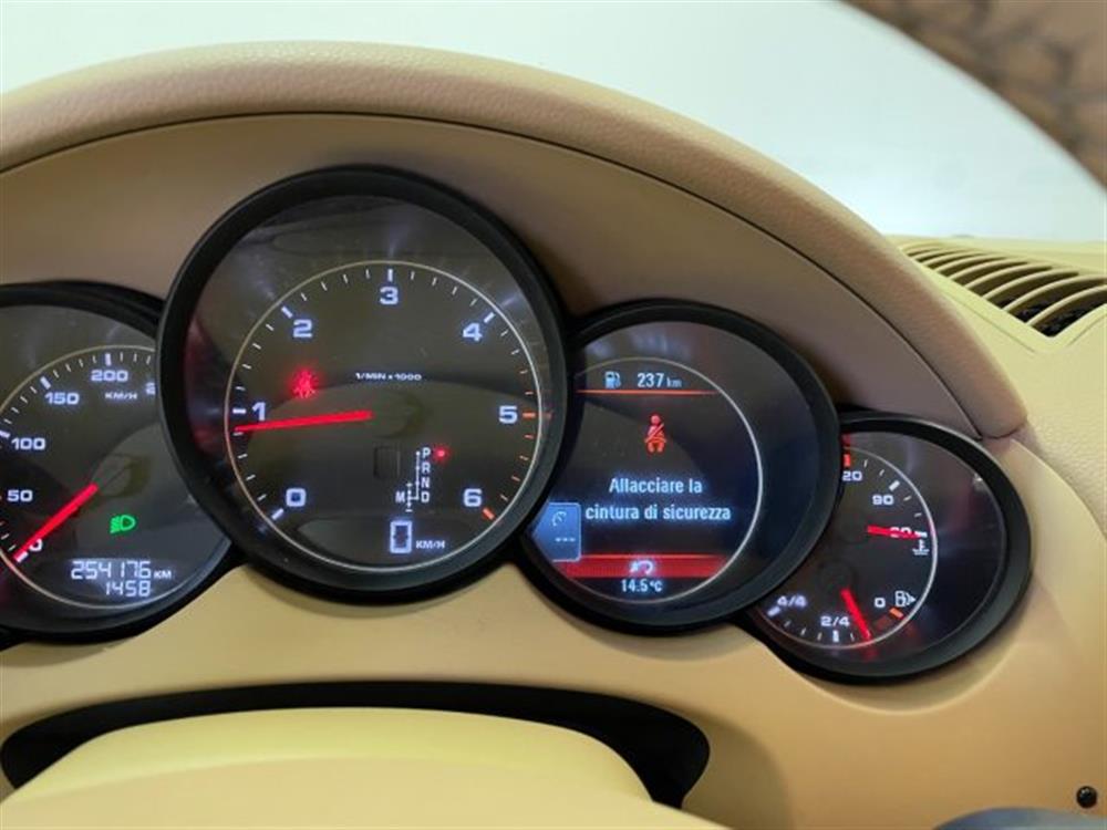 Cayenne Cayenne 3.0 Diesel Aut. PELL