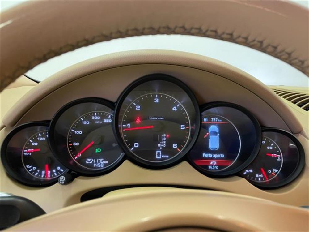 Cayenne Cayenne 3.0 Diesel Aut. PELL