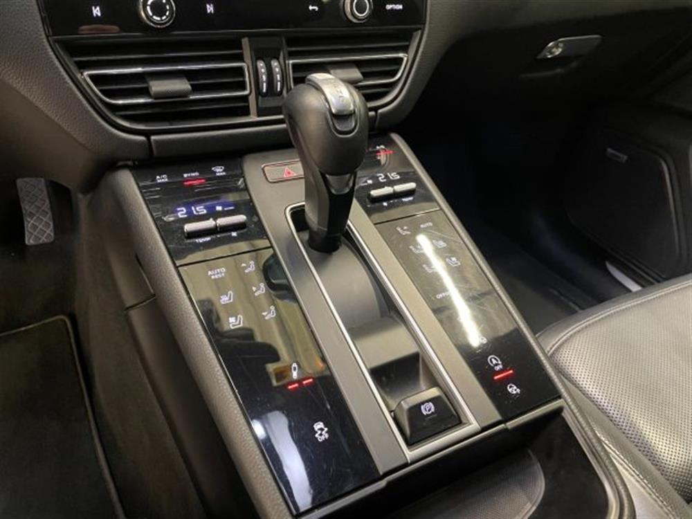 Macan Macan 2.9 S PDK * PELLE *