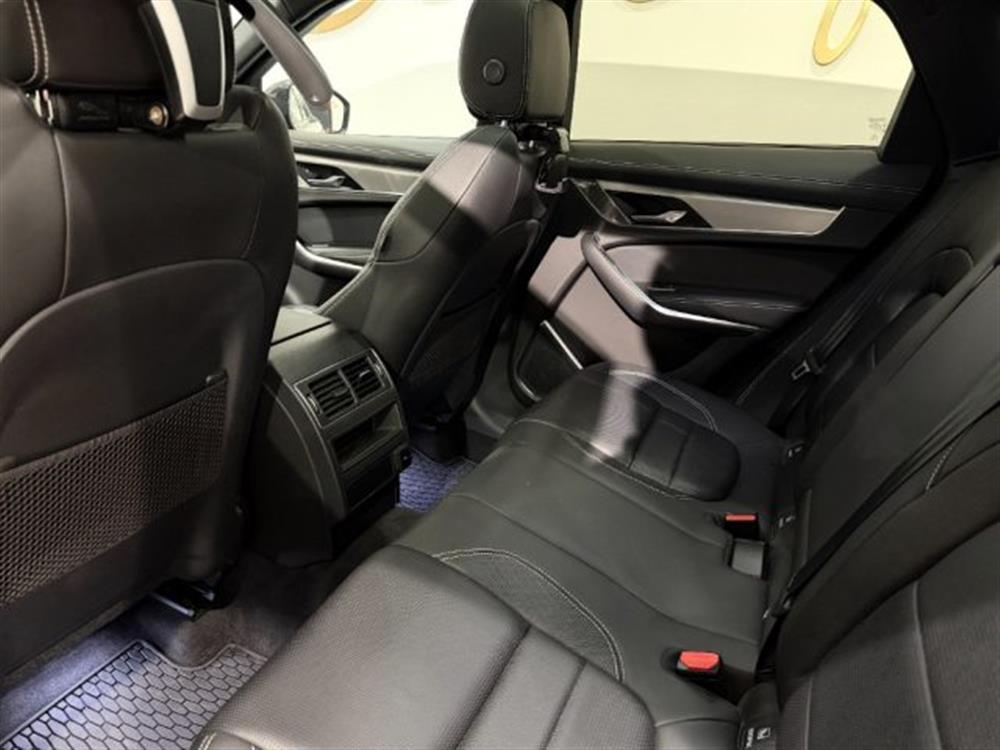 F-Pace F-Pace 2.0 204 CV AWD R-Dyn