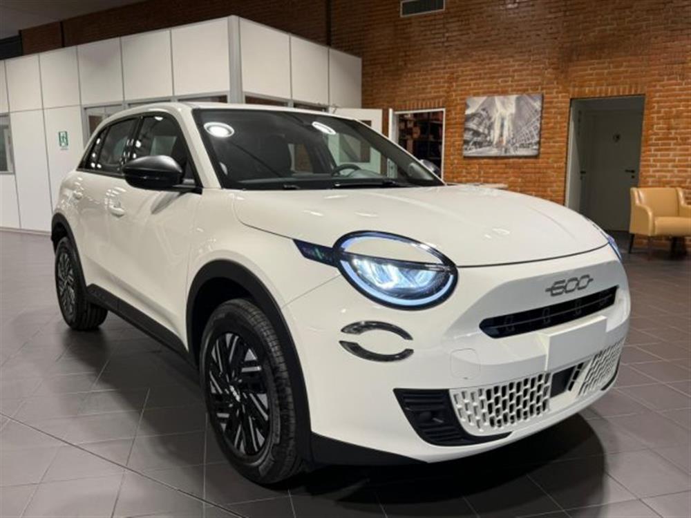 600 600 Hybrid 100 CV DCT MH