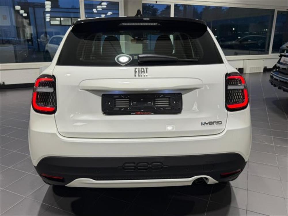 600 600 Hybrid 100 CV DCT MH