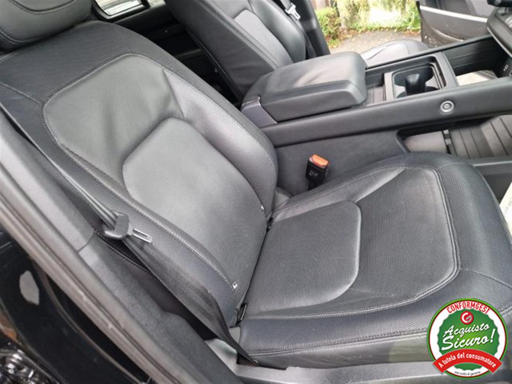 Defender Defender 110 3.0D I6 300 CV A