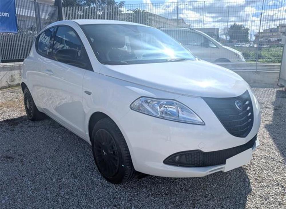 Ypsilon Ypsilon 1.2 69 CV 5 porte El