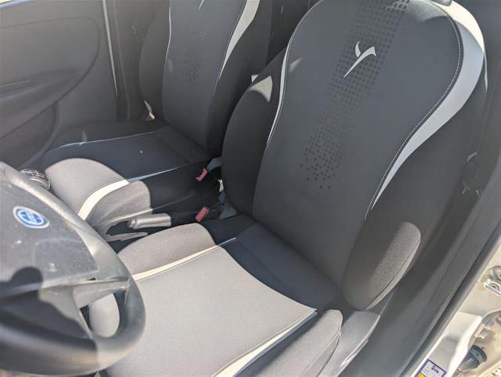 Ypsilon Ypsilon 1.2 69 CV 5 porte El