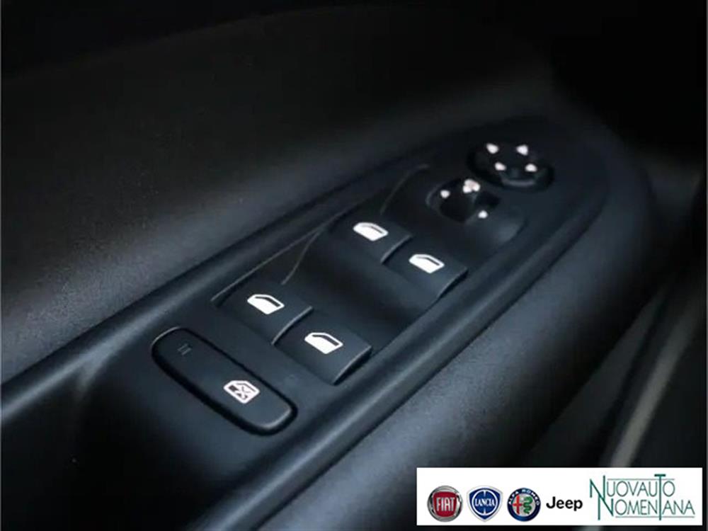 Junior Junior 1.2 136 CV Hybrid eD