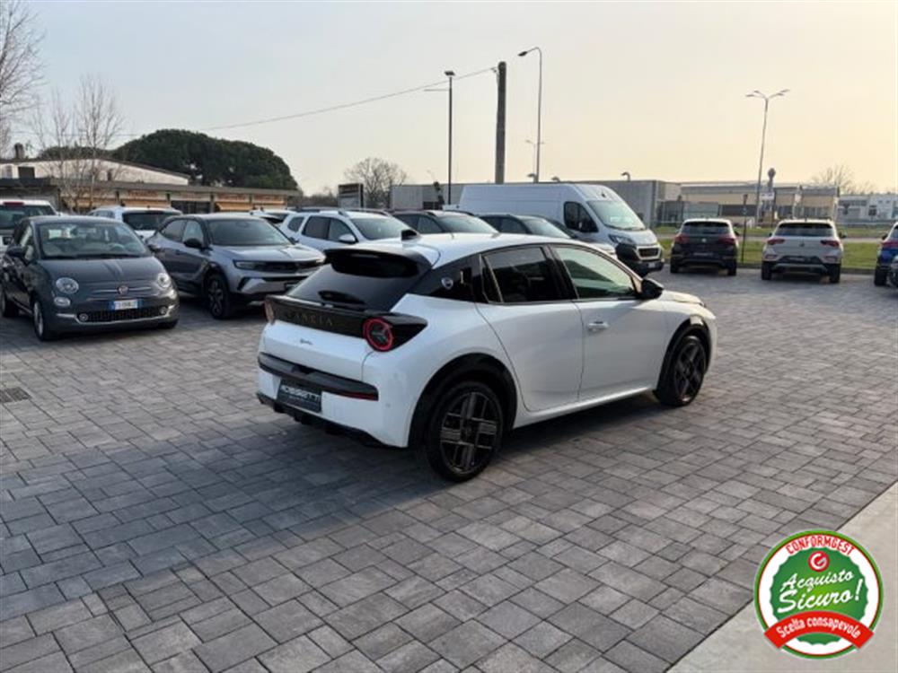 Ypsilon Ypsilon Hybrid e-DCT LX ANCH