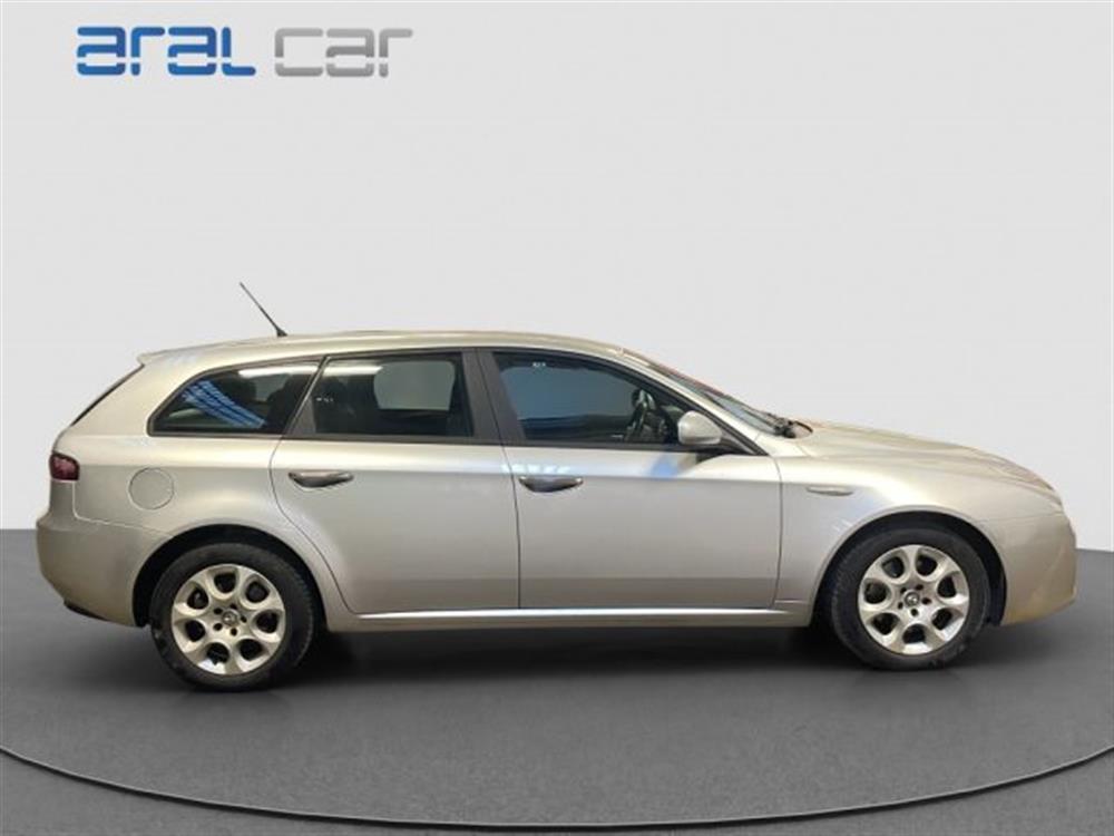 159 159 1.9 JTDm 16V Sportwa