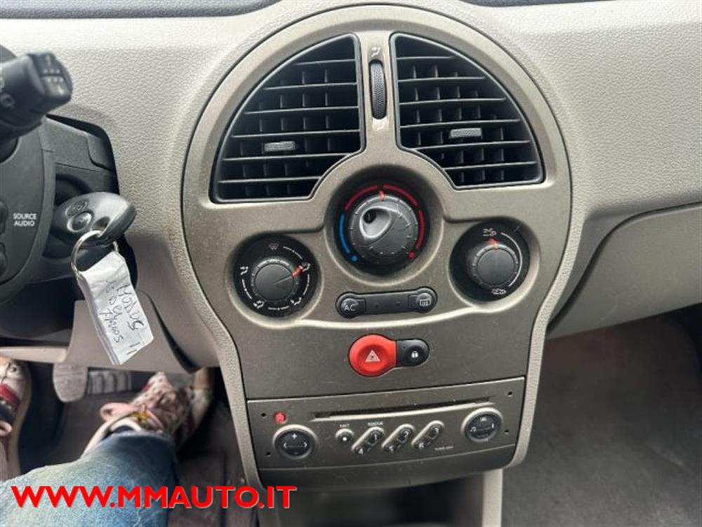 Modus Modus 1.5 dCi 85CV Confort