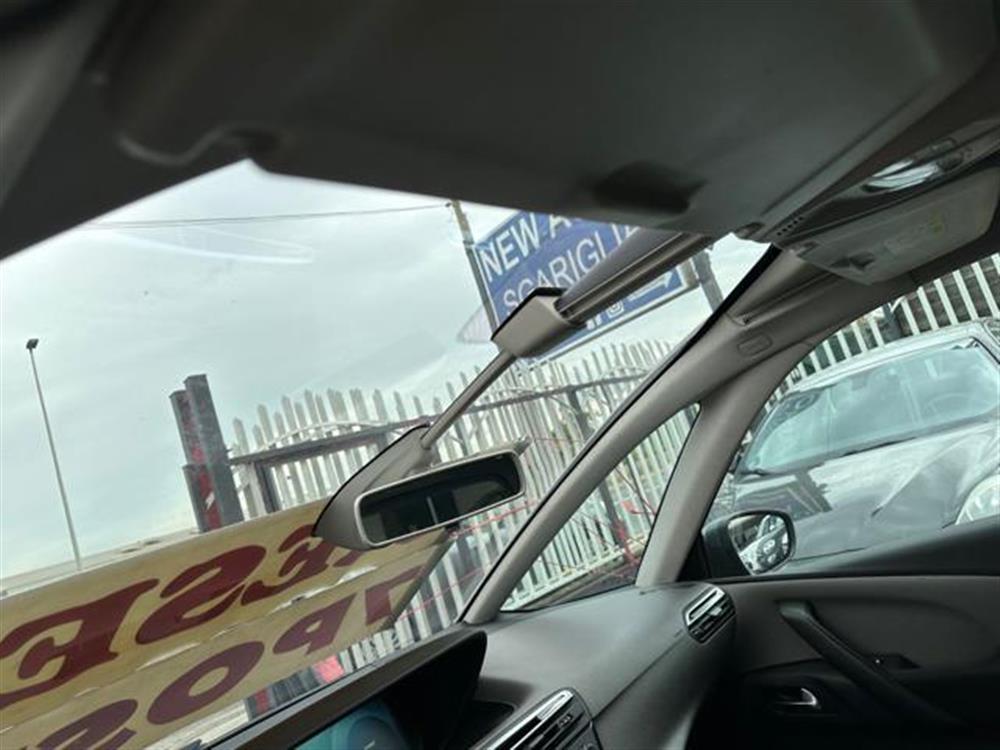 Grand C4 Picasso Grand C4 Picasso 2.0 HDi 150 Excl. 7