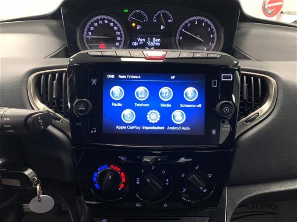 Ypsilon Ypsilon 1.0 Benzina Hybrid E