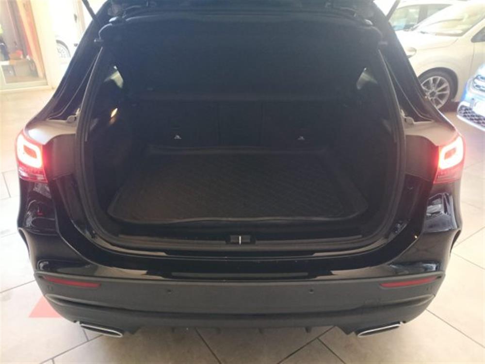 GLA 200 GLA 200 d Automatic Premium