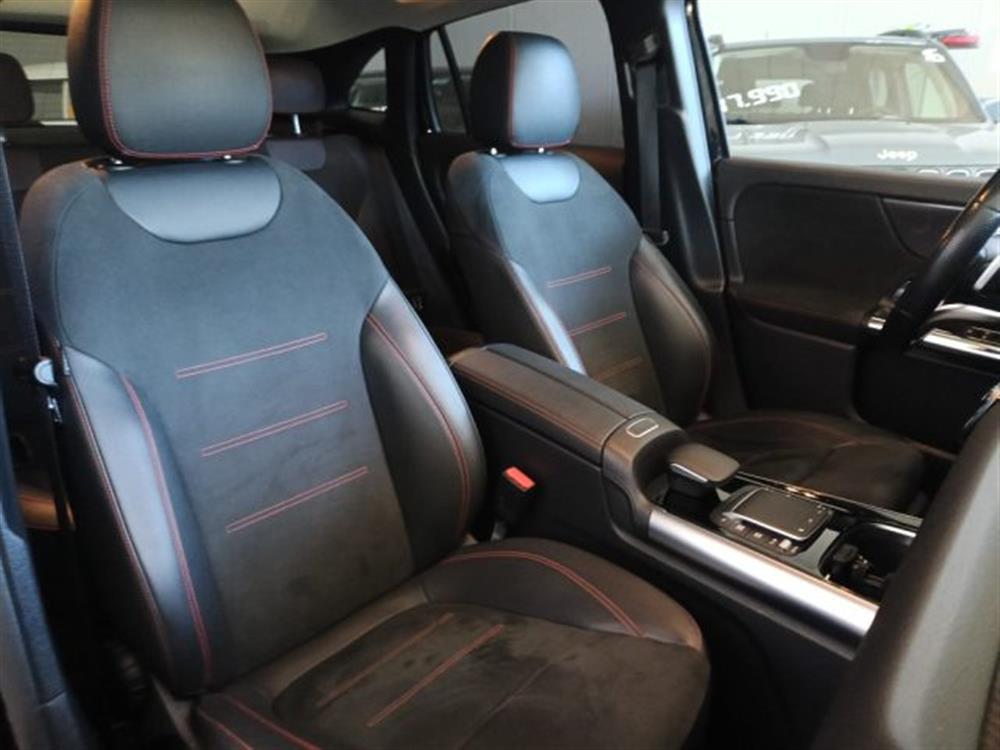 GLA 200 GLA 200 d Automatic Premium