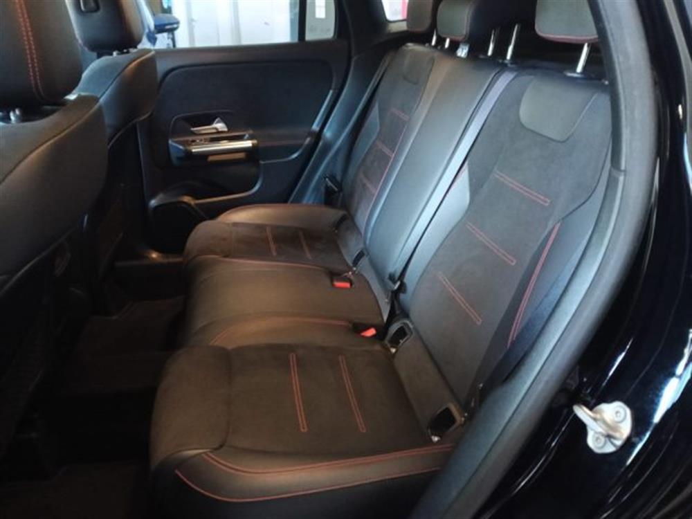 GLA 200 GLA 200 d Automatic Premium