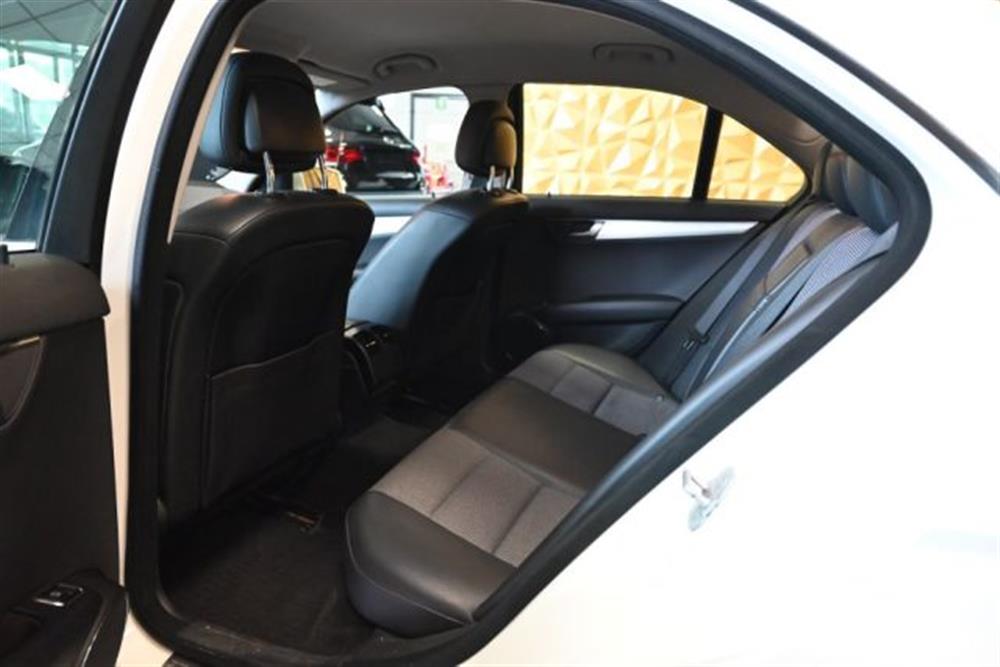 C 200 C 200 CDI BLUEFF. SPORT 13