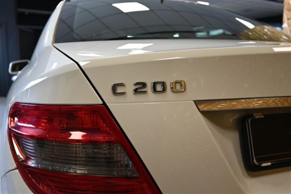 C 200 C 200 CDI BLUEFF. SPORT 13