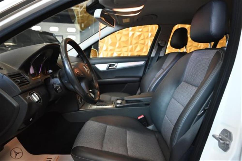 C 200 C 200 CDI BLUEFF. SPORT 13