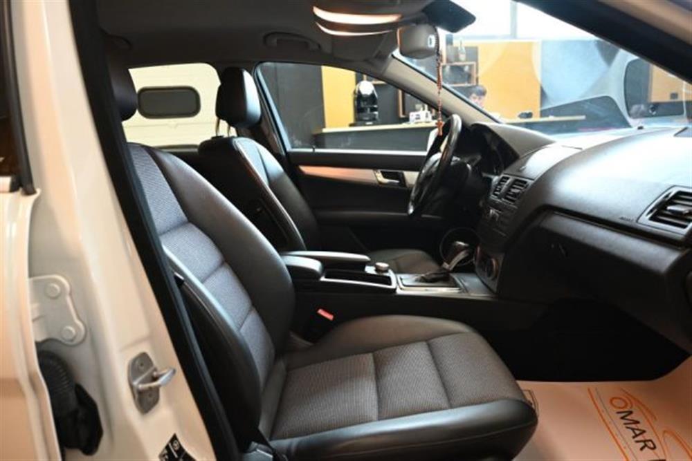 C 200 C 200 CDI BLUEFF. SPORT 13