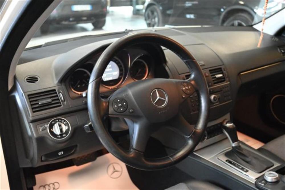 C 200 C 200 CDI BLUEFF. SPORT 13