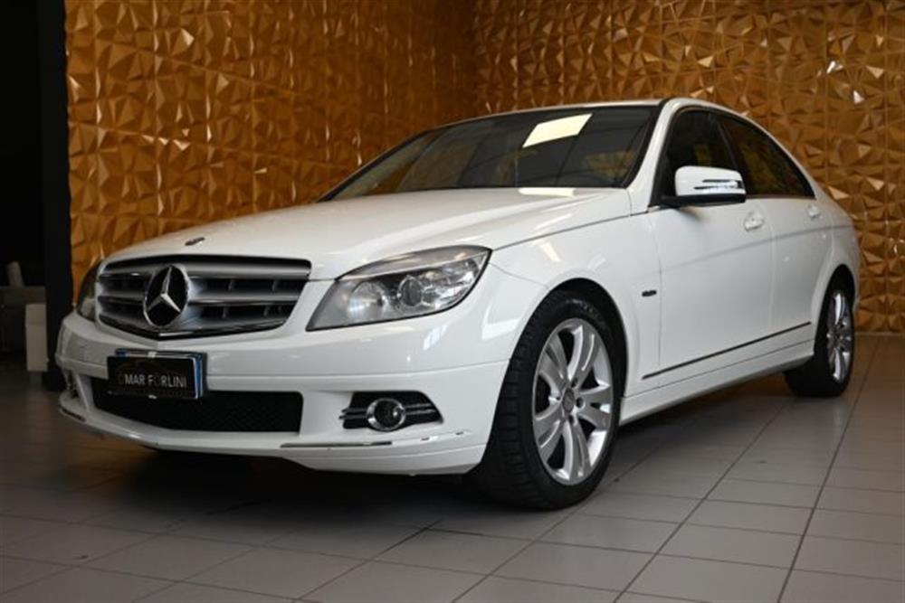 C 200 C 200 CDI BLUEFF. SPORT 13