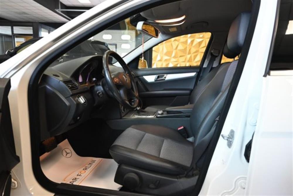 C 200 C 200 CDI BLUEFF. SPORT 13