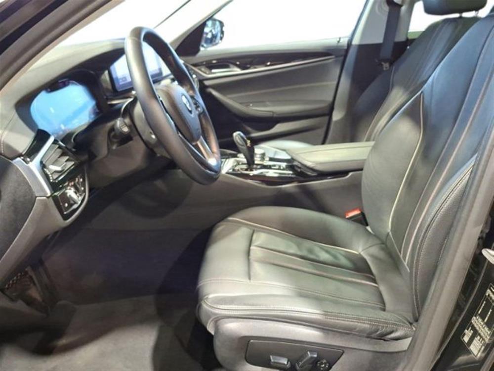 520 520 d 48V Touring Luxury