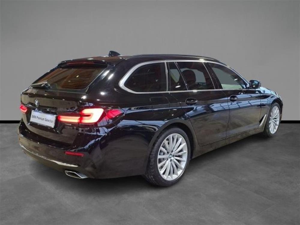 520 520 d 48V Touring Luxury