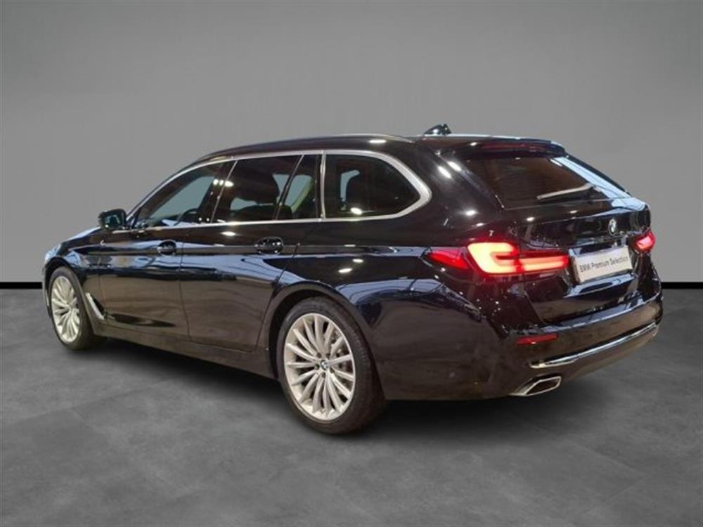 520 520 d 48V Touring Luxury