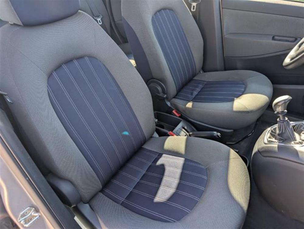 MUSA MUSA 1.4 77CV Oro