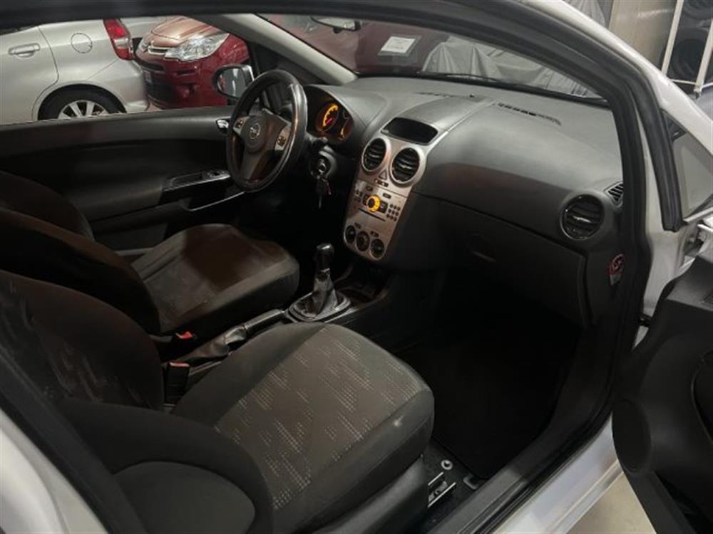 Corsa Corsa 1.0 12V 3 porte Club