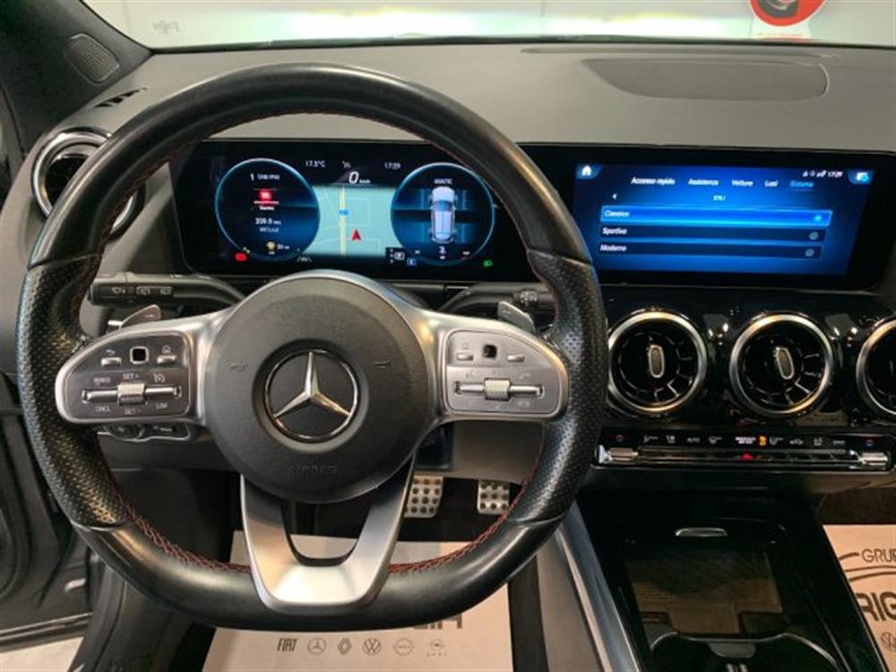 GLA 200 GLA 200 d 4x4 AMG Premium 4M