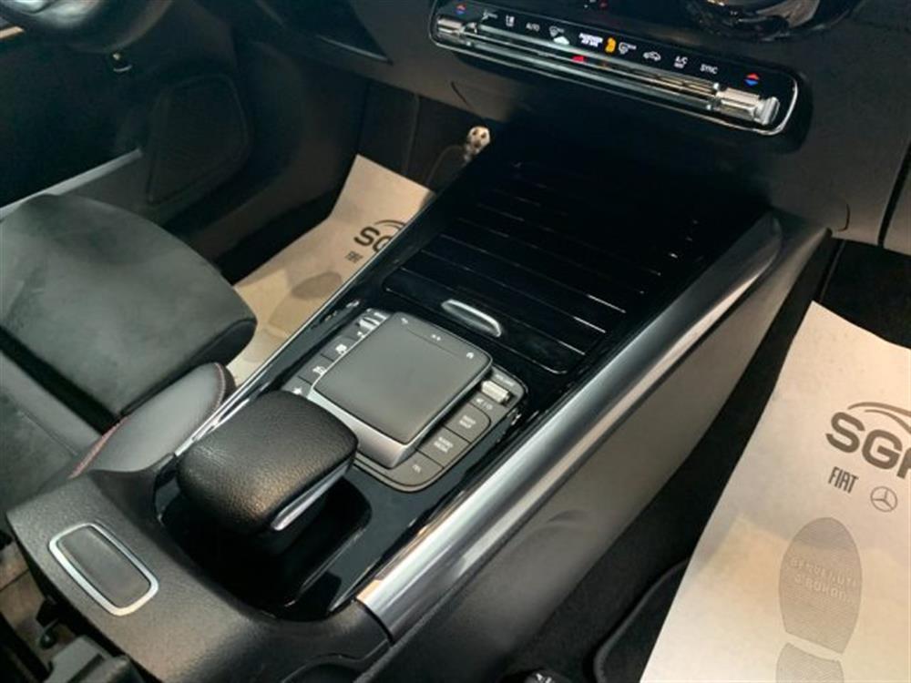 GLA 200 GLA 200 d 4x4 AMG Premium 4M