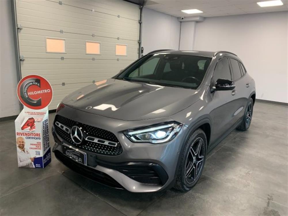 GLA 200 GLA 200 d 4x4 AMG Premium 4M