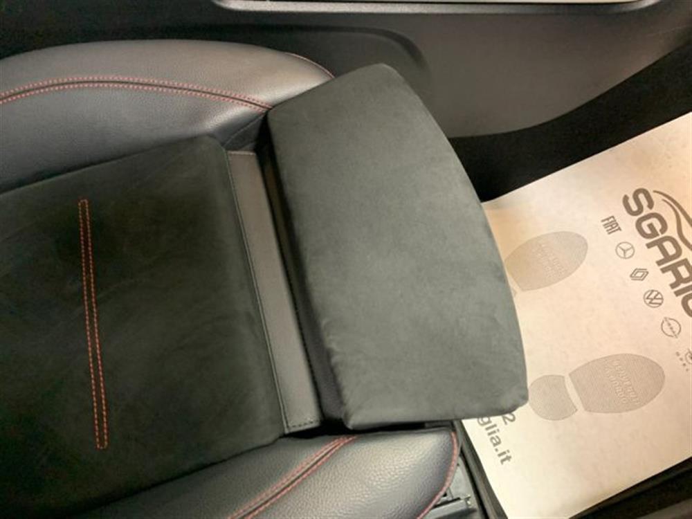 GLA 200 GLA 200 d 4x4 AMG Premium 4M