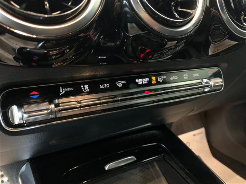 GLA 200 GLA 200 d 4x4 AMG Premium 4M