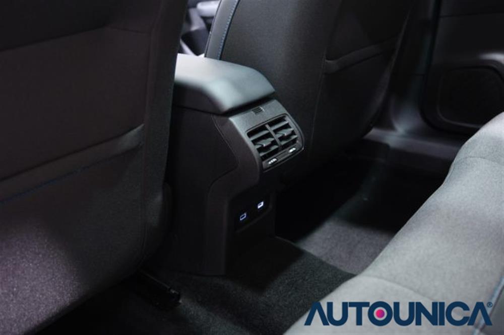 C4 C4 PURETECH 130 S&S MAX