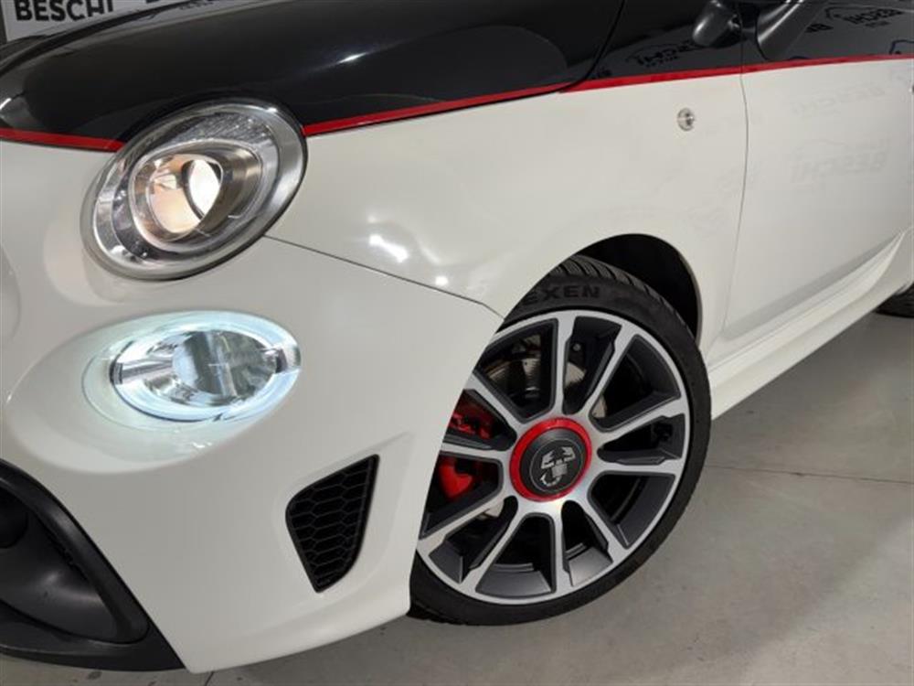 500 Abarth 500 Abarth 1.4 Turbo T-Jet 165