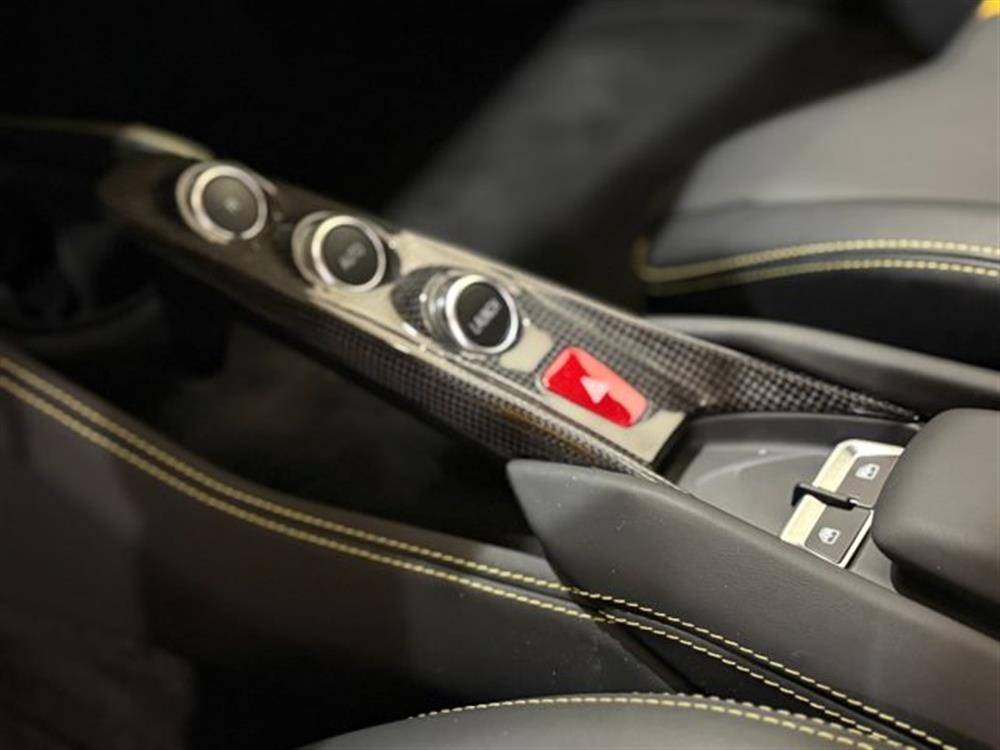 F8 F8 Tributo IVA ESPOSTA