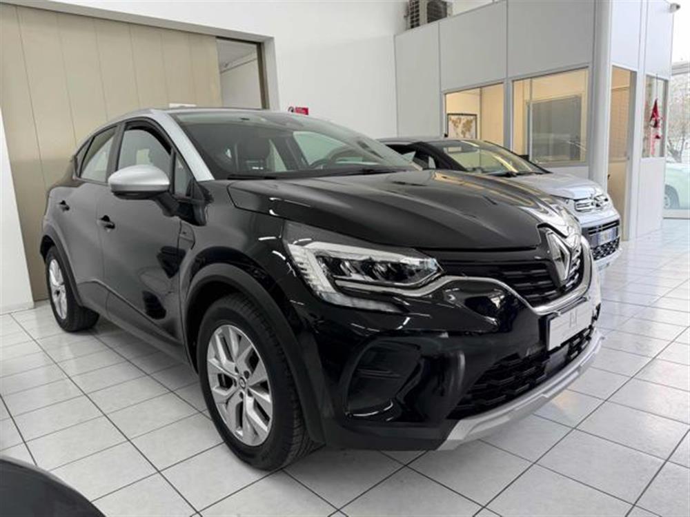 Captur Captur TCe 100 CV GPL 5 por