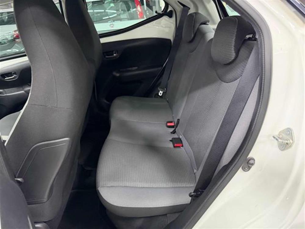 Aygo Aygo Connect 1.0 VVT-i 72