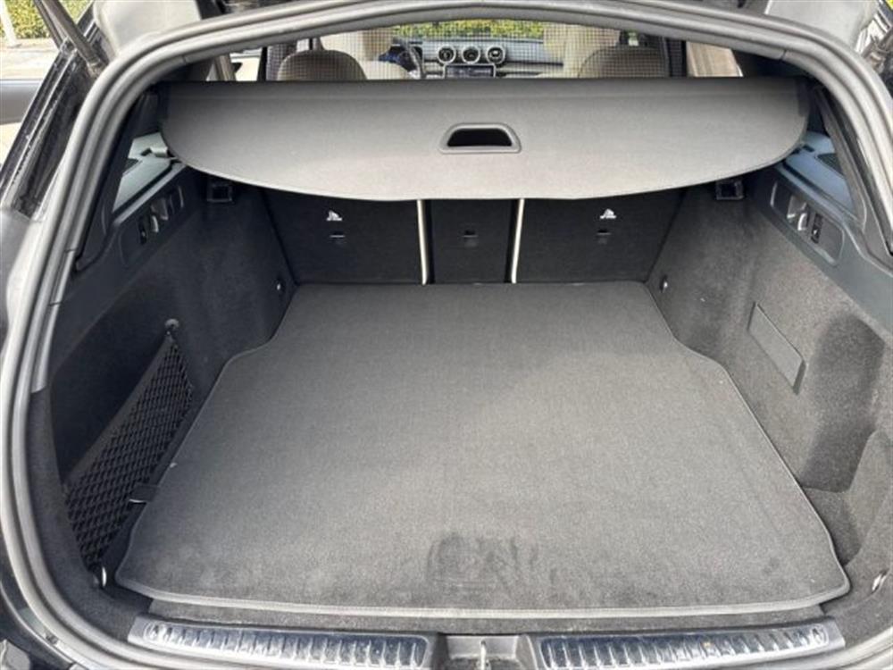 C 220 C 220 d Mild hybrid 4Matic