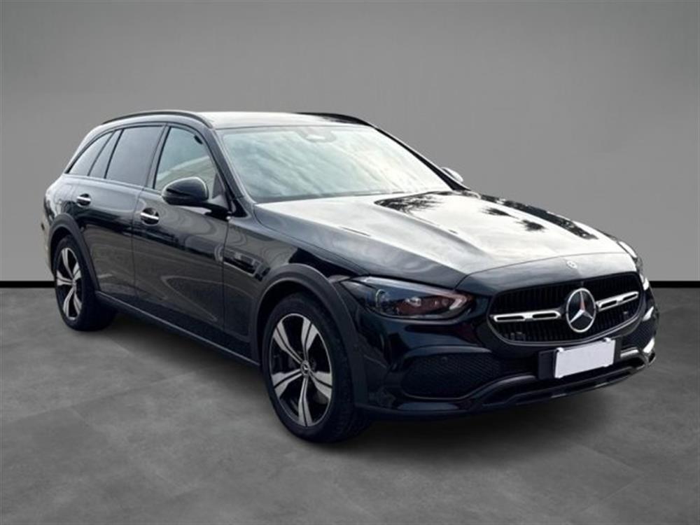 C 220 C 220 d Mild hybrid 4Matic