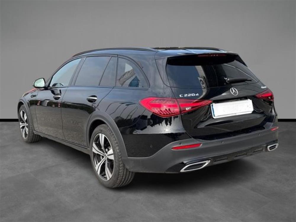 C 220 C 220 d Mild hybrid 4Matic