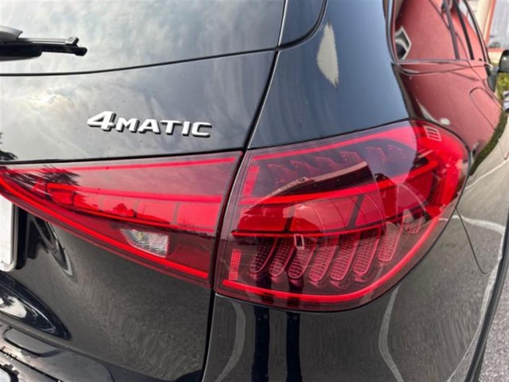 C 220 C 220 d Mild hybrid 4Matic