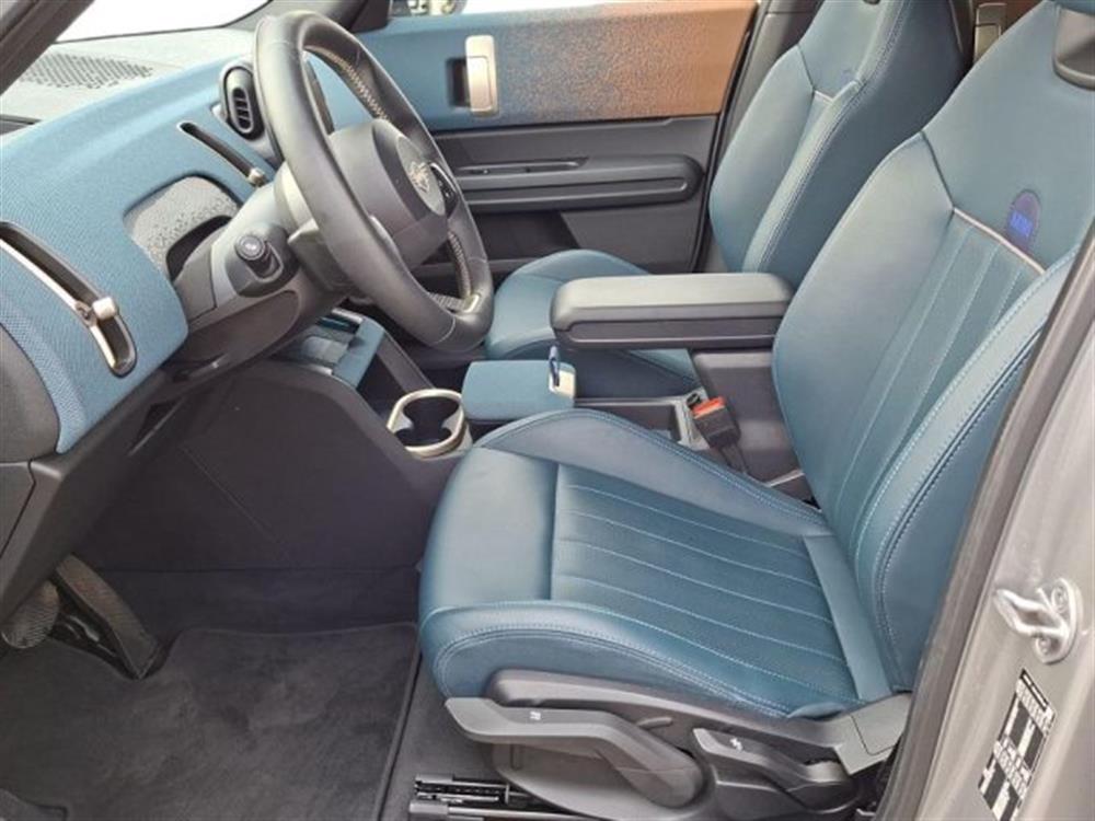 Mini Mini D Favoured Countryma