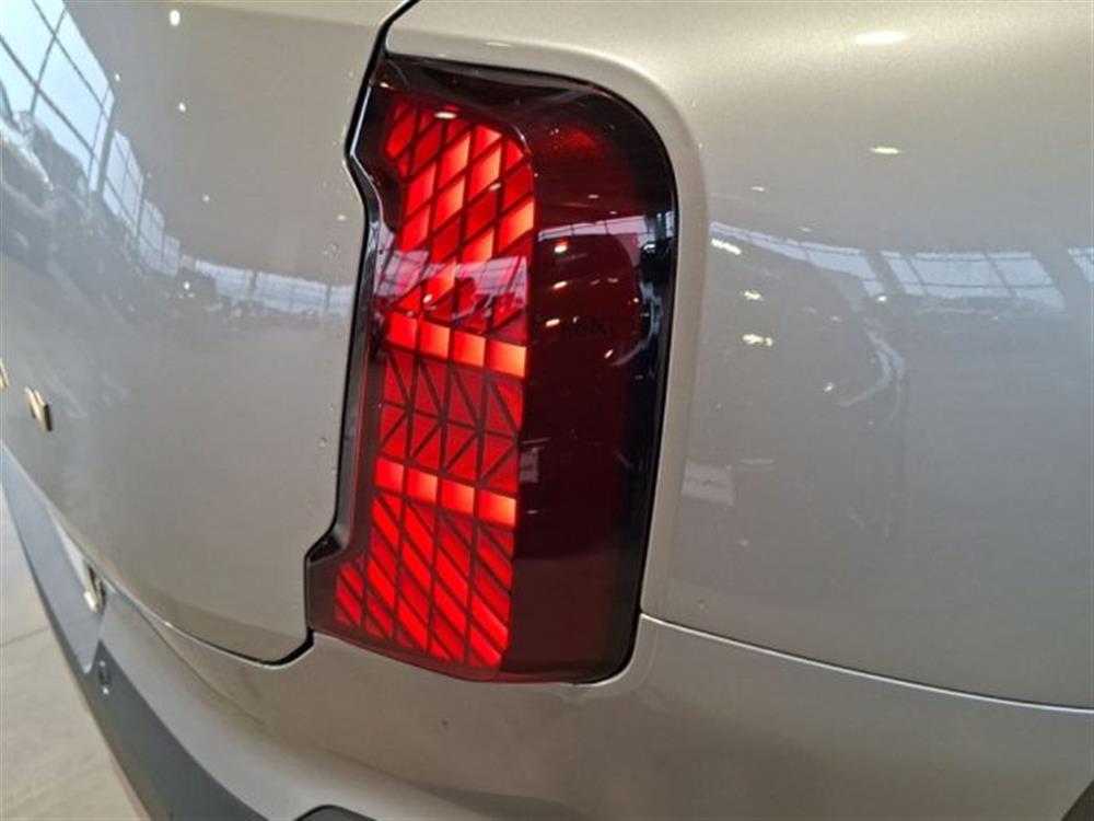 Mini Mini D Favoured Countryma