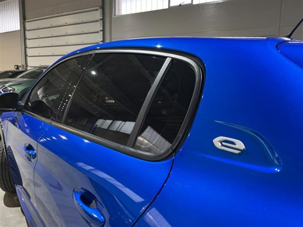 208 208 motore elettrico 136