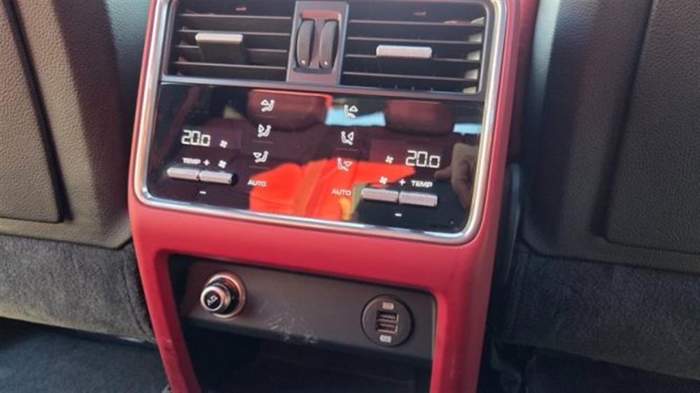 Cayenne Cayenne 3.0 V6 PERMUTE STRAF