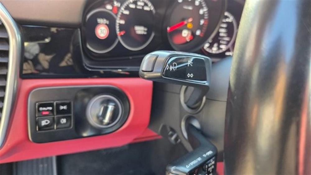 Cayenne Cayenne 3.0 V6 PERMUTE STRAF