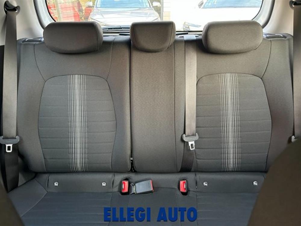 i10 i10 PROMO FINANZ.1.0 MPI